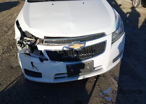 2013 Chevrolet Cruze 1Lt Auto from USA, damaged, VIN 1G1PC5SB5D7163475